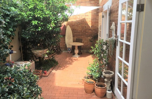 Manly House | Beachside : Little Paradise