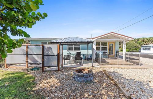 New Smyrna Beach House | Beachside Oasis