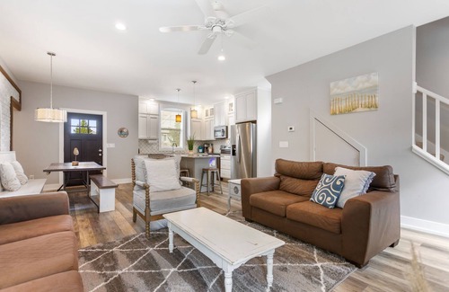 Miami Park House | Beachside Oasis w/Hot Tub & Fire Pit