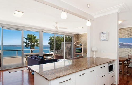 Killcare Heights House | 'Beachview' by Accom Holidays