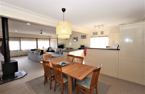 Harrington House | Beachview Cottage the heart of Harrington and the Place to Be