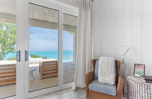 Forbes Hill Villa | Beachwood Villa, Oceanfront near sand flats! Most 5 stars on the island