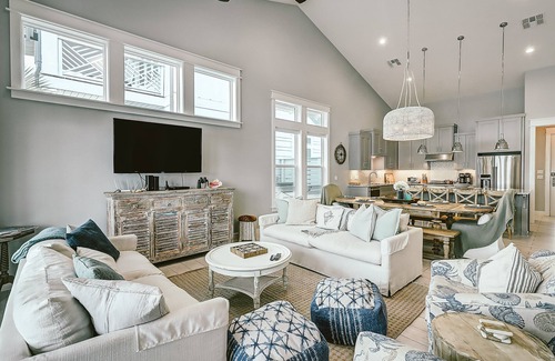 Rockport House | Beachy house with private dock, pool access, central AC & outdoor shower