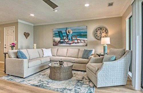 Miramar Beach Villa | Beachy Lakefront Escape - Walk to the Shore!