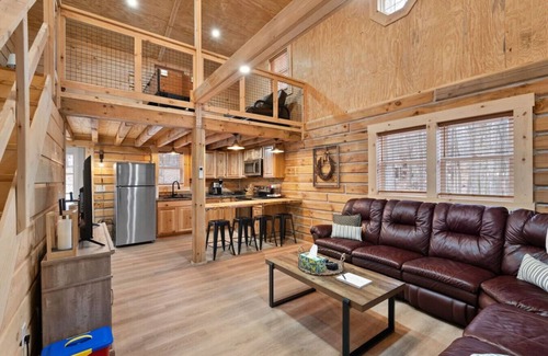 Birdseye Cabin | Bear Creek at Patoka Lake