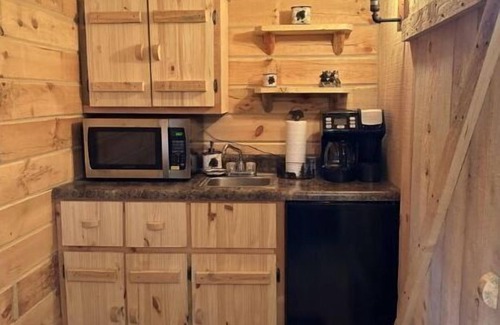Granger Cabin | Bear Lodge-Cozy Cabin on 30 acres within minutes of Notre Dame !