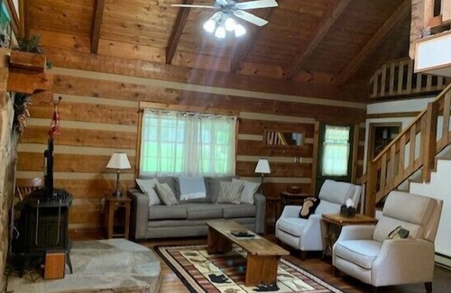 Alpine Lake Cabin | Bearadise Cabin where the relaxation begins!
