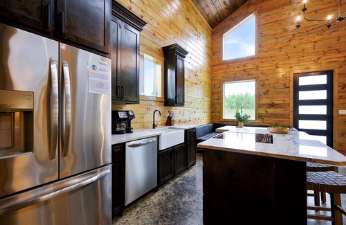 Broken Bow Cabin | Bearly Creekin' Stay for 14!