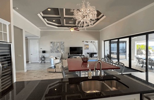 Caloosahatchee Villa | BEAT THE HEAT - 20% OFF YOUR DREAM GETAWAY - 3127 Riverhouse Princess