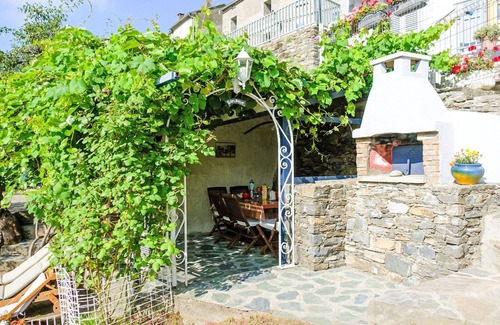 Santa-Reparata-di-Moriani House | Beautiful villa for 6 guests with WIFI, TV, terrace, pets allowed, panoramic view and parking