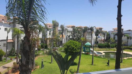Skhirat Plage House | BEAU TRIPLEX EN RESIDENCE
