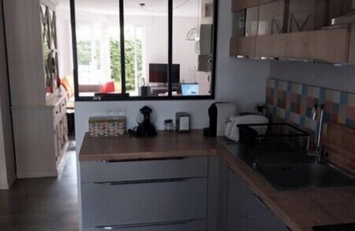 Saint-Sebastien-sur-Loire Apartment | Beautiful apartment for 3 with garden