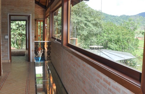 Santo Antonio do Pinhal House | Beautiful House on the Mountain, come enjoy the New Year with your family W-Fi