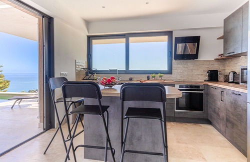 Roquebrune-Cap-Martin Villa | Beautiful private villa for 10 guests with WIFI, private pool, A/C, TV and terrace