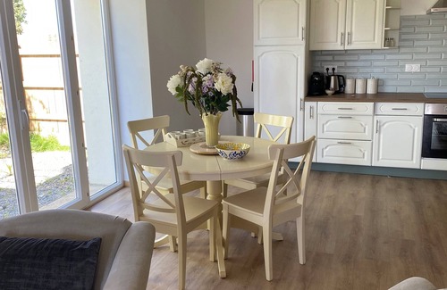 Bussiere-Poitevine House | Beautiful 2-bedroom house in Val-d'Oire-et-Gartempe
