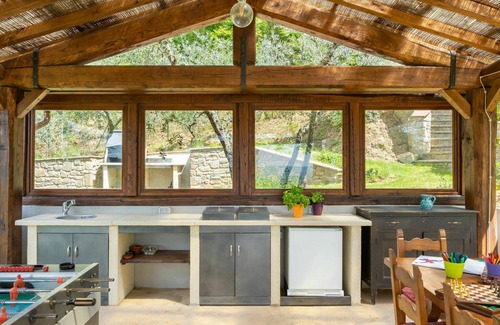 Castiglion Fiorentino House | Beautiful private villa for 6 guests with private pool, WIFI, TV, patio, pets allowed and parking