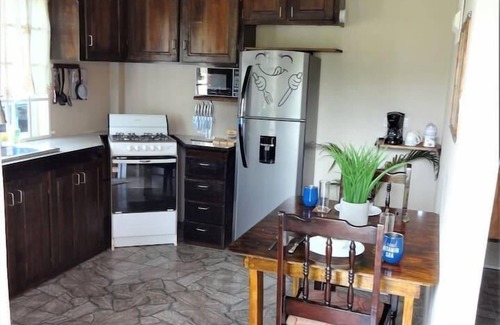 St. George's Apartment | Beautiful 1-Bed Apartment in Saint George's
