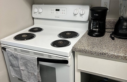 George Bush Park/Eldridge Apartment | Beautiful 1-bedroom Townhome with nice amenities.