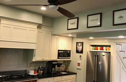 Beacon House | Beautiful 1850's brick farmhouse in Beacon - 4 bdrm, 2 1/2 bath, entire house.