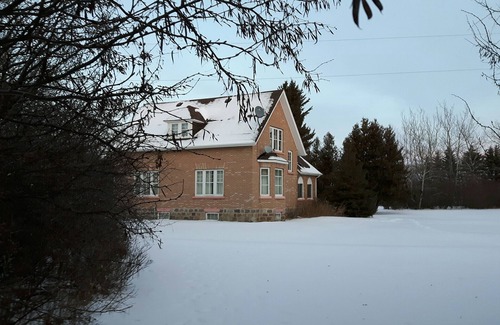 Division No. 16 House | Beautiful 1921 brick and fieldstone Country Country . The Tummel house