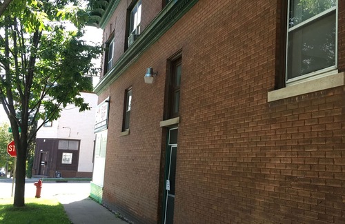 North End Condo | Beautiful 2 Bed $7 Uber to Excel Center