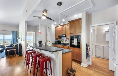 Pensacola Beach House | Beautiful, 2 Bed/2 Bath Pet Friendly Gulf Front Townhome at Portside Villas!