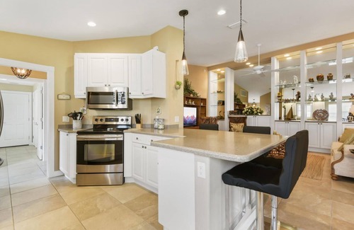 Village Walk of Bonita Springs Villa | Beautiful 2 Bedroom plus den Villa in the prestigeous VillageWalk of Bonita.