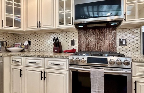 West Highland House | Beautiful 2 Bedroom Denver, West Highland. Charming, Stylish & Walkable!