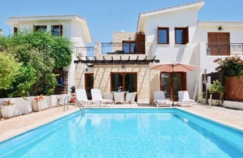 Aphrodite Hills Villa | Beautiful 2 Bedroom Villa Proteus HG29 with private pool and pretty golf course views, Short walk to resort village square on Aphrodite Hills