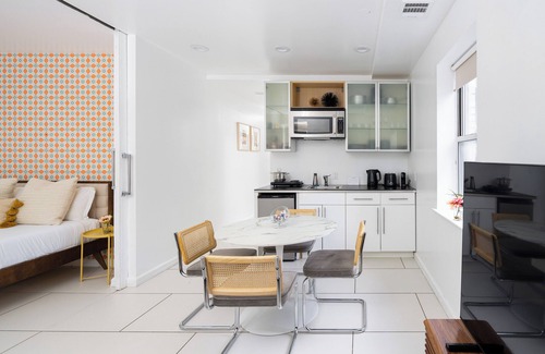 Turtle Bay Apartment | Beautiful 2 beds Apt in Midtown NYC #401
