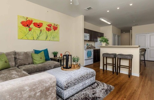 Weslaco Apartment | Beautiful 2Bd 2Ba Apartment at Midtown Weslaco