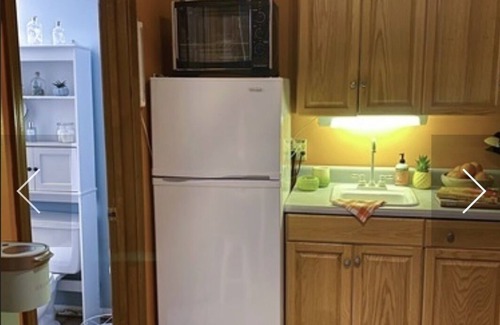Harters Heights House | Beautiful 2bdrm Executive Suite near ND-SMC