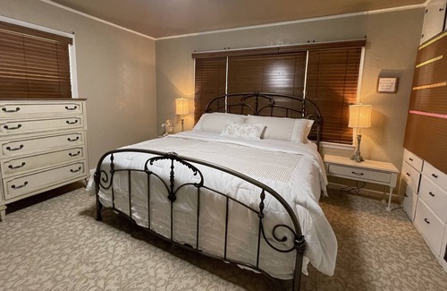 Elk City House | Beautiful 3 bd Home ~ Fantastic Location