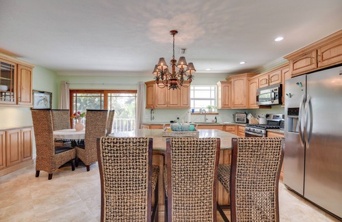 Big Coppitt Key House | Beautiful 3 bedroom 2 bath pool home with open water views