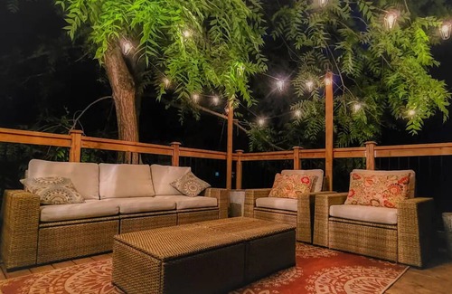 Waterloo House | Beautiful 3 bedroom century home steps from uptown