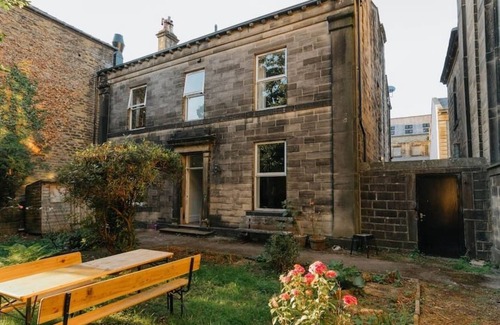 Wadsworth House | Beautiful 4 Bed Property, Hebden Bridge, Yorkshire