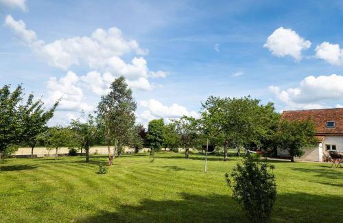 Rilly-sur-Loire House | Beautiful 4-Bed House in Rilly-sur-Loire