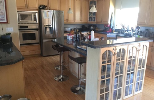 Rabbit Creek House | Beautiful 4BR home in upscale neighborhood on the Anchorage hillside with views!