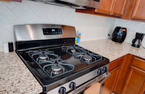 Austin House | Beautiful and Affordable 3 BR and 2 Bath Home