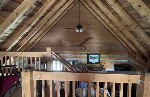 Vesta Cabin | Beautiful and comfortable fully furnished mountain cabin with central air!