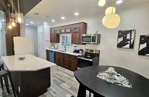 East County Civic Group Apartment | Beautiful and Modern Apartment