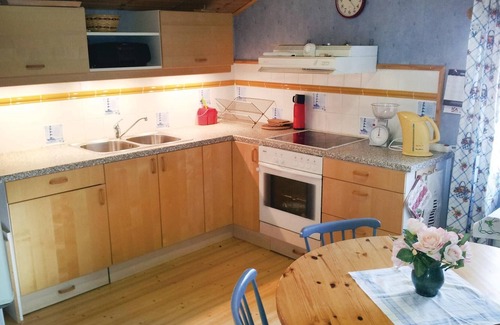 Gottskar House | Beautiful and quietly located cottage outside Onsala, close to the sea and nature.