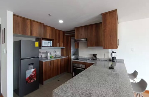 La Carolina Apartment | Beautiful and Spacious APT. 10th floor La Carolina