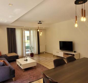 Avcilar Apartment | Beautiful and spacious apartment