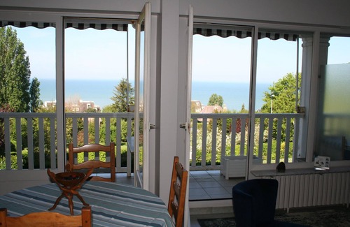 Trouville-sur-Mer Apartment | Beautiful apartment with terrace and sea view