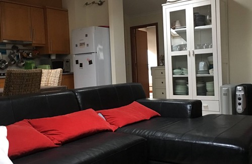 Nazare Apartment | Beautiful apartment. 2 ch. 1 s. swim in charming village 5 km from Nazaré beach