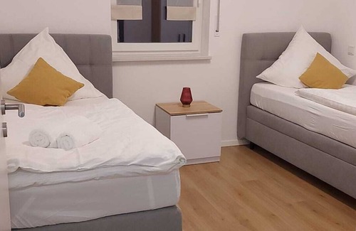 Maxhutte-Haidhof Apartment | Beautiful apartment in a quiet neighborhood