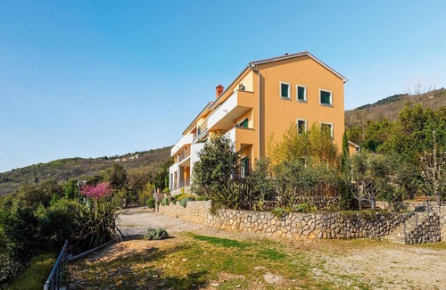 Donji Kraj Apartment | Beautiful apartment in Moscenicka Draga