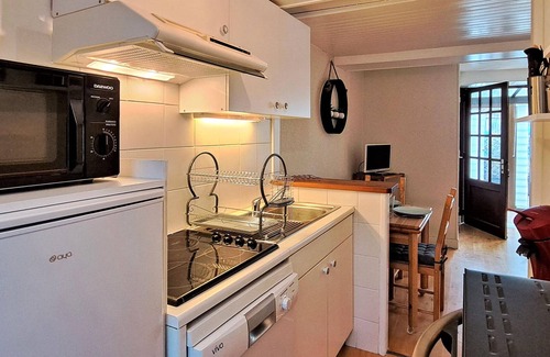 Grandcamp-Maisy Apartment | Beautiful apartment in Grandcamp-Maisy