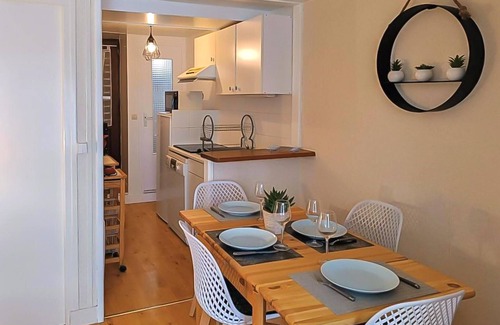 Grandcamp-Maisy Apartment | Beautiful apartment in Grandcamp-Maisy